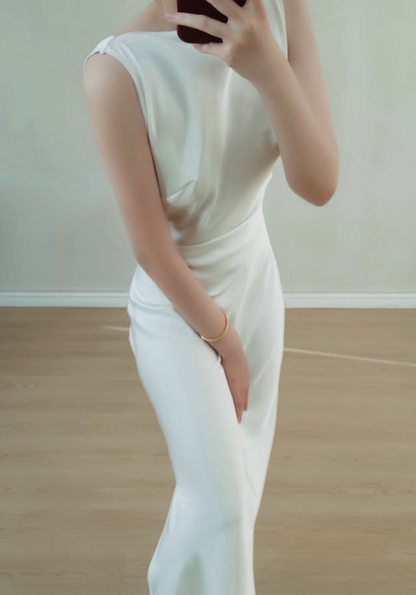 Beautiful Pearl Sheath White Satin Backless Long Prom Dress Evening Dress DP7958