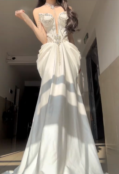 Sexy White Mermaid Sweetheart Neck Beaded Satin Prom Dress Graduation Ball Gown DP4579