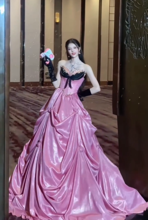 Sweety Pink Ball Gown Sweetheart Neck Pleated Satin Long Prom Dress DP4607