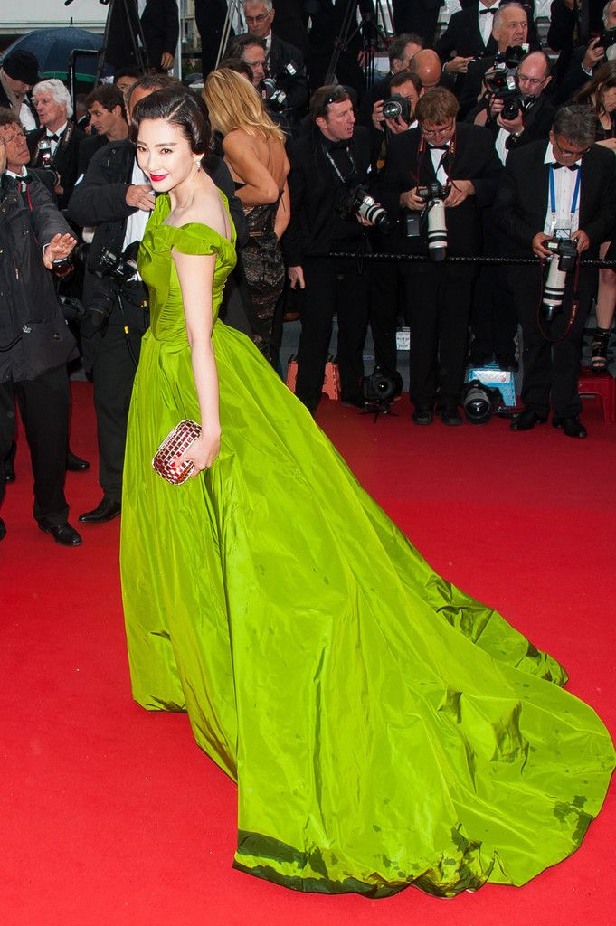 Green Ball Gown Off the Shoulder V Neck Satin Long Party Dress Evening Dress DP2313