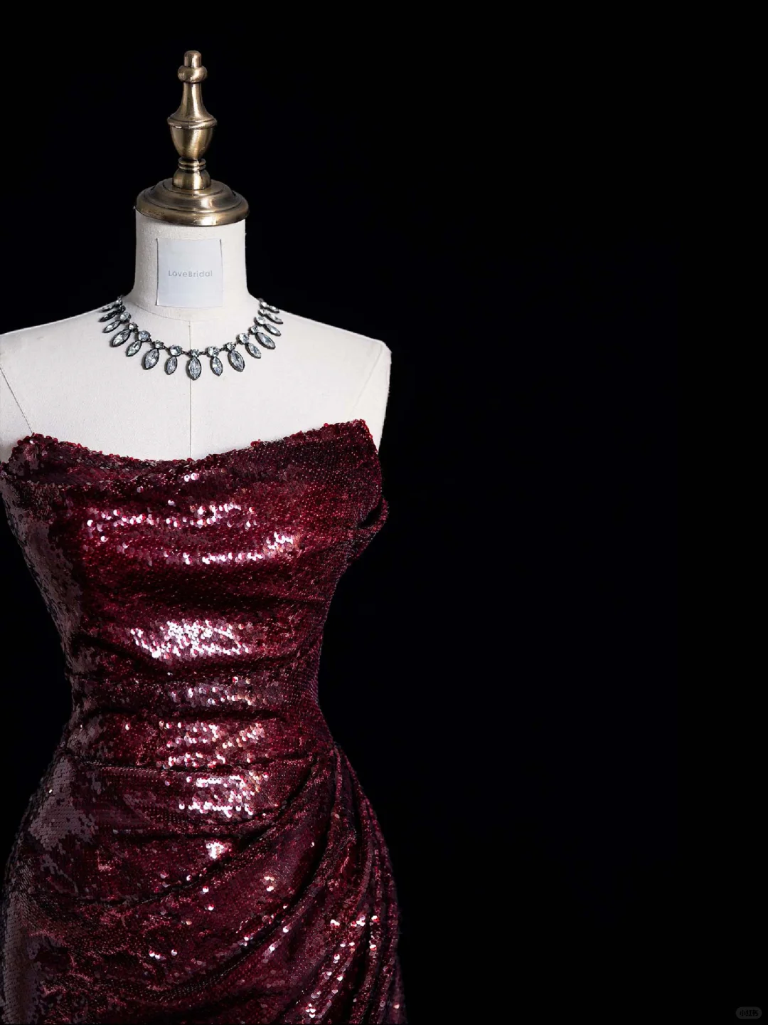 Sexy Sheath Strapless Burgundy Sequin Prom Dress Evening Dress with Slit DP2025