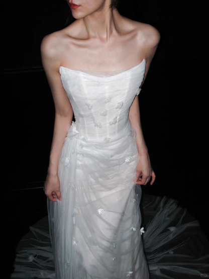 Charming Sheath Strapless 3D Floral White Tulle Long Wedding Dress DP5797