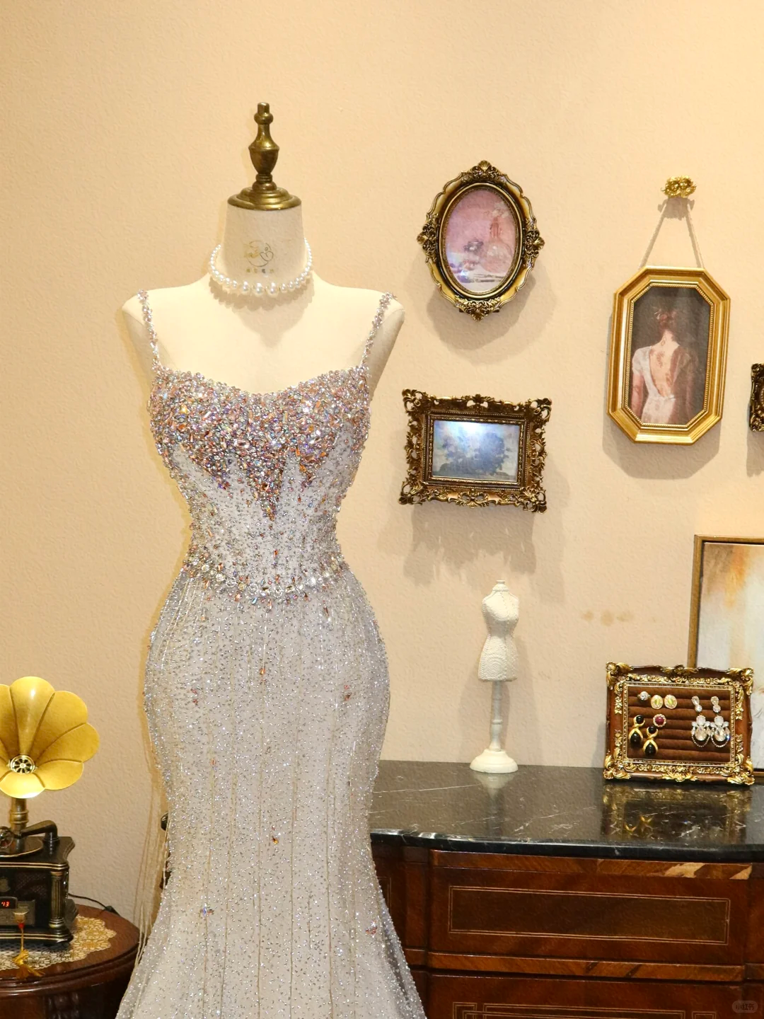 Exquisite Mermaid Spaghetti Strap Beaded White Tulle Prom Dress 21th Birthday Dress DP3918