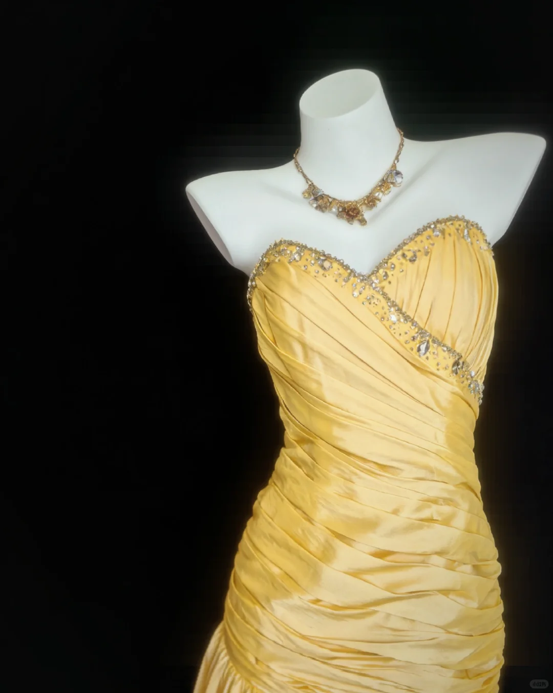 Yellow Mermaid Sweetheart Neck Beaded Satin Long Prom Dress DP4714