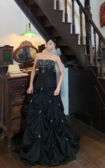 Vintage Ball Gown Strapless Beaded Black Satin  Prom Dress Evening Dress DP5143
