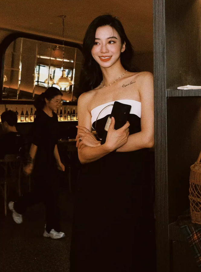 Classic Black-white A Line Strapless Satin Prom Dress Date Dress DP4430