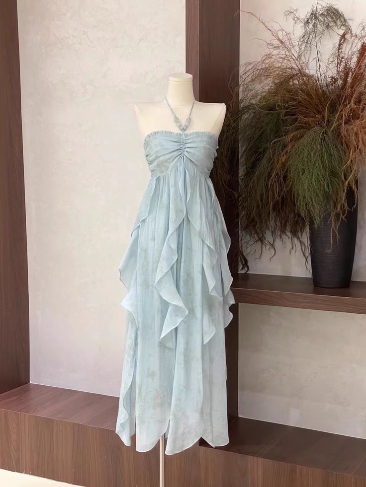A Line Halter Ruffled Floral Chiffon Long Vacation Dresses Outfits DP1323