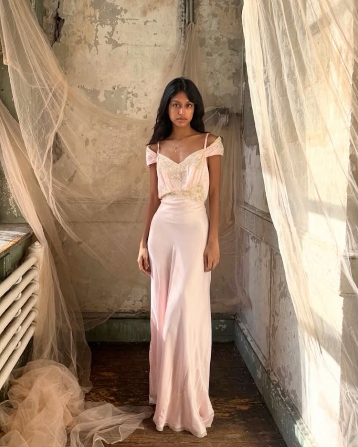 Gentle Light Pink A Line Spaghetti Straps Lace Satin Long Prom Dress Wedding Guest Dress DP3744
