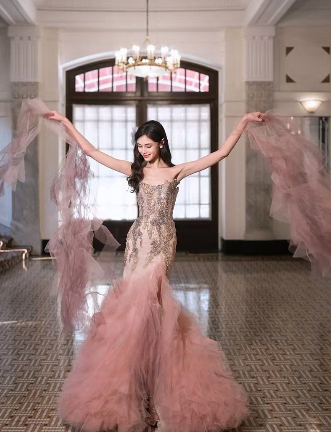 Romantic Pink Mermaid Strapless Exquisite Beaded Tulle Long Prom Dress DP4602