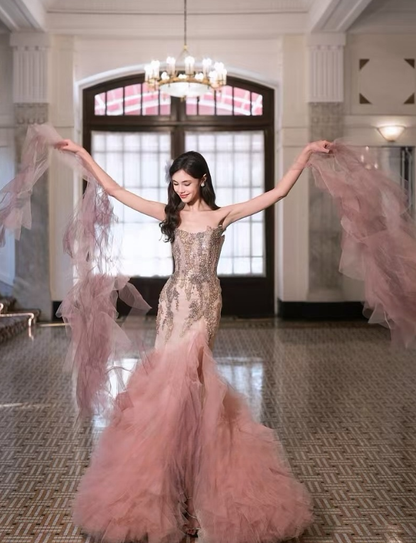 Romantic Pink Mermaid Strapless Exquisite Beaded Tulle Long Prom Dress DP4602