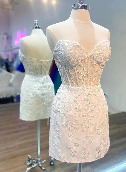 White Lace Appliques Short Sweetheart Homecoming Dress Graduation Dress DP563