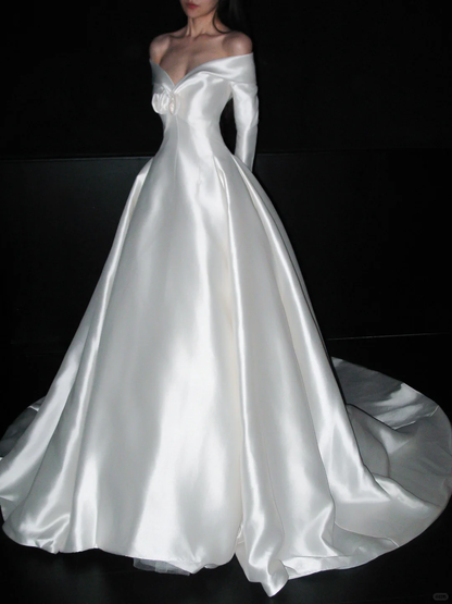 Elegant Ball Gown Long Sleeve Rose White Satin Long Train Wedding Dress DP6371