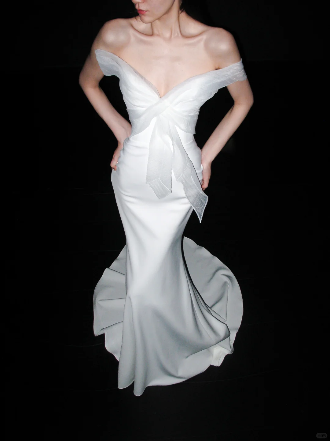 Elegant Stunning Sheath One Shoulder Flowy Tulle Satin Long Wedding Dress DP6381