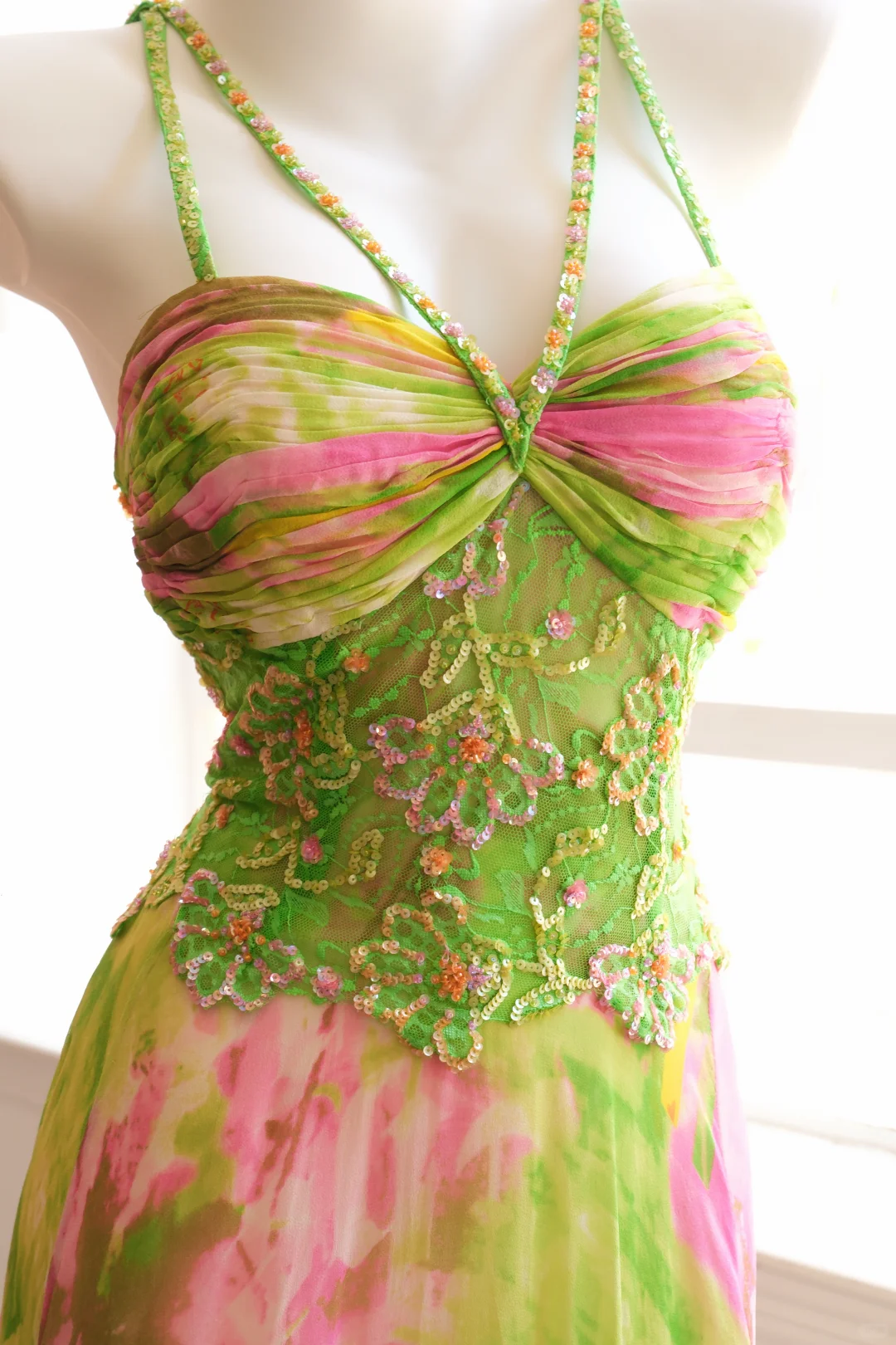 Vintage Bright Green A Line Halter Beaded Chiffon Prom Dress Evening Dress DP8263