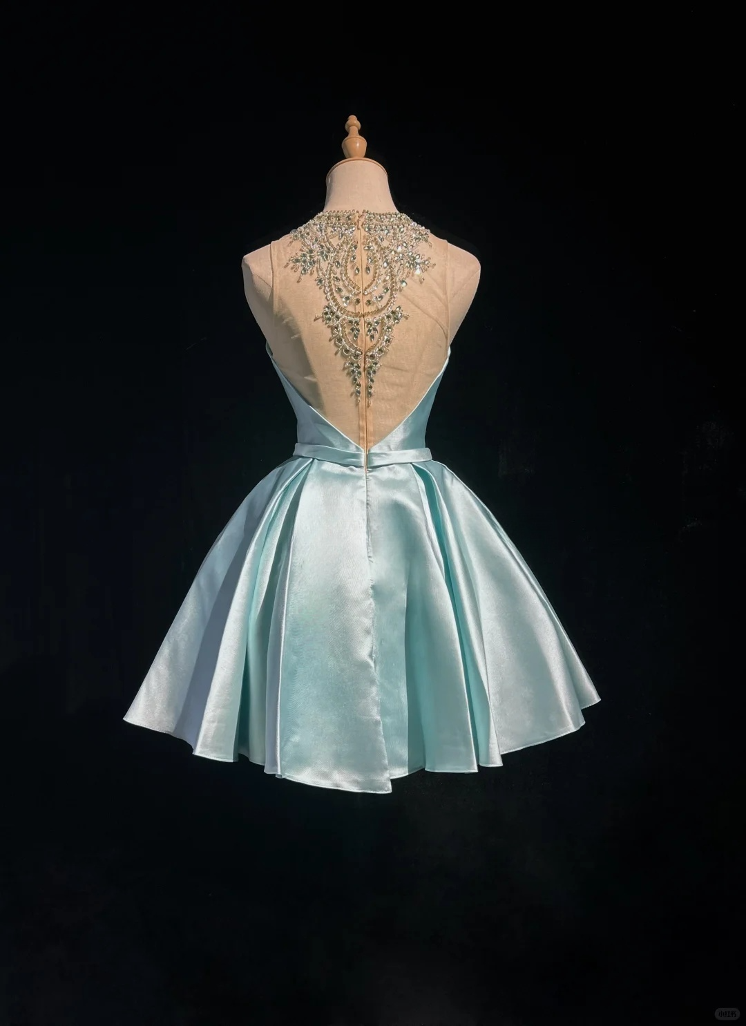 Baby Blue A Line Rhinestone Bow Satin Short Homecoming Dress DP2761