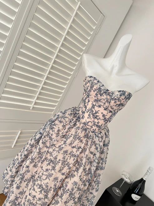 Blue Print Floral A Line Sweetheart Neck Satin Homecoming Dress Outfits DP3938
