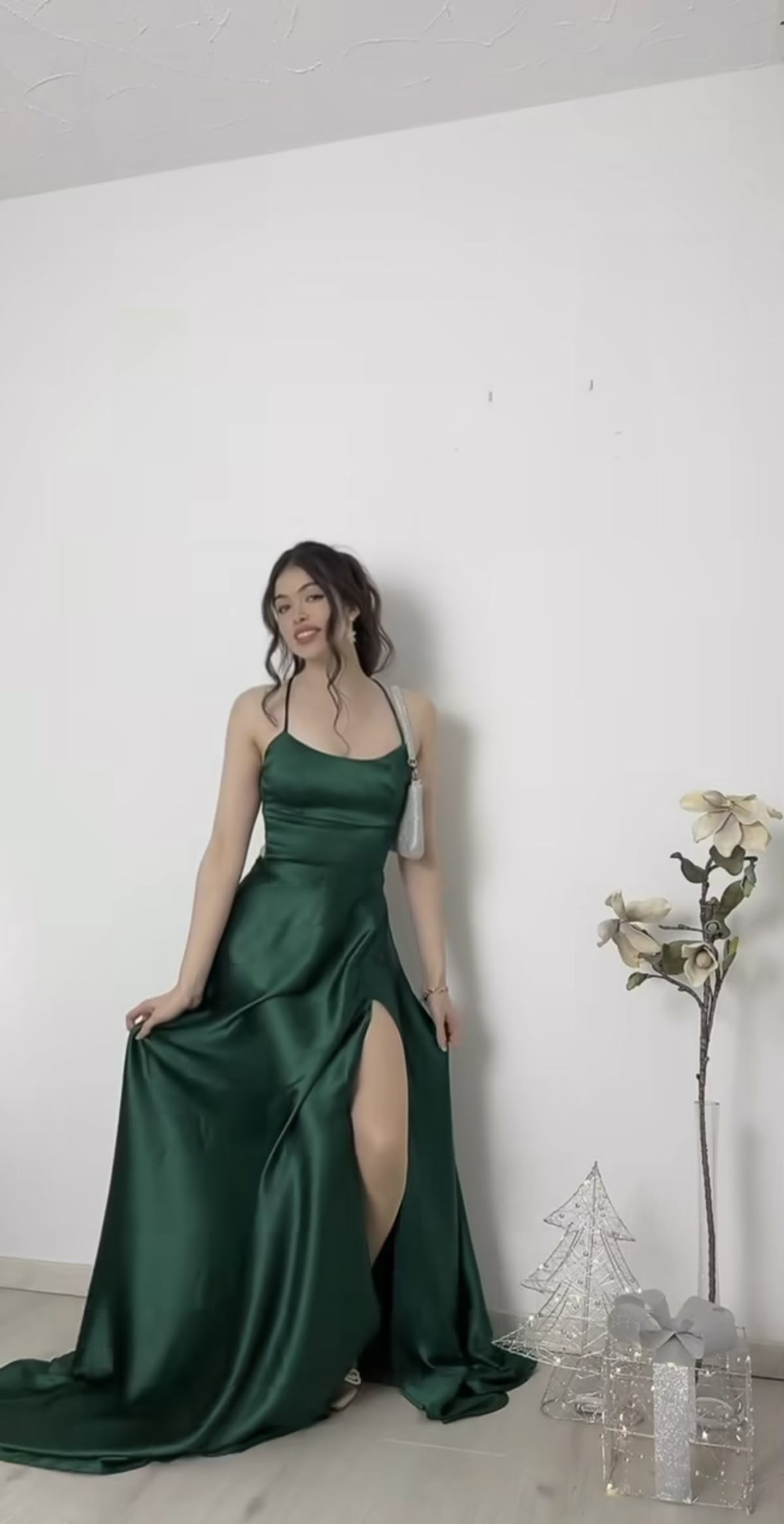 Green Line Spaghetti Straps Satin Prom Dress Formal Dress Party Dress with Slit DP3505