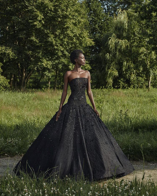 Stunning Black Ball Gown Strapless Beaded Tulle 16th Birthday Dress Prom Dress DP3710