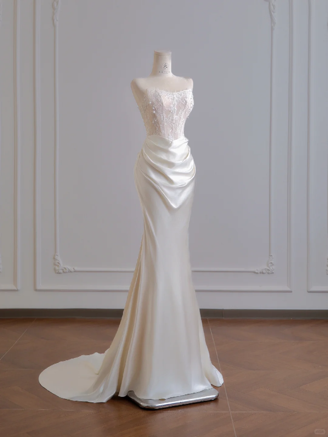 White Mermaid Strapless Lace Satin Long Prom Dresses Wedding Dresses DP4187