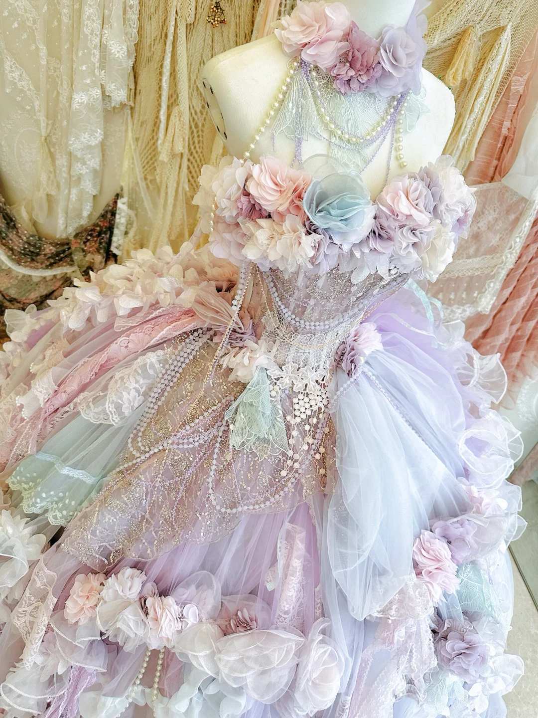 Exquisite Ball Gown Halter Purple Floral Organza Beaded Prom Dress 16th Birthday Dress DP3838