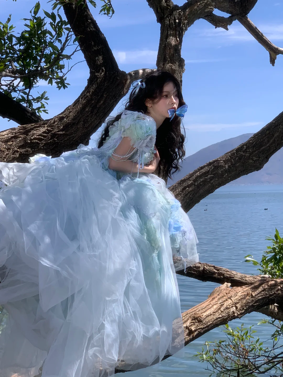 Dreamy Blue Ball Gown Off the Shoulder Exquisite Beaded Lace Tulle Prom Dress 18th Birthday Dress DP4462