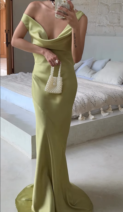 Elegant Simple Sheath Straps Green Satin Open Back Long Graduation Prom Dress DP4879