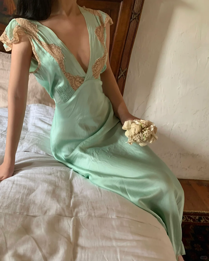 Vintage Simple A Line V Neck Green Satin Long Prom Dress Evening Dress DP6459