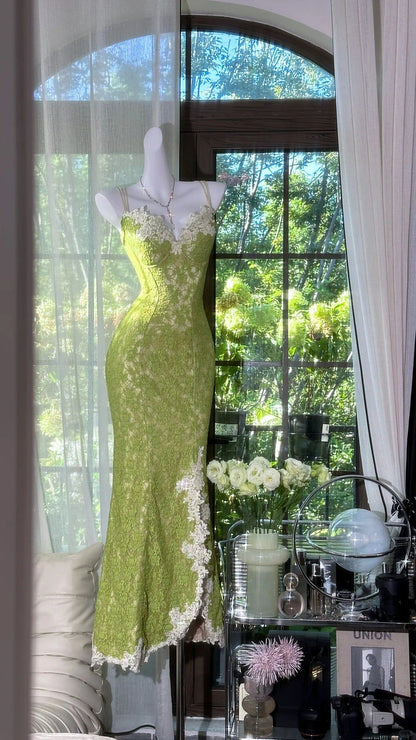 Vintage Fresh Green Mermaid Sweetheart Neck Lace Slit Prom Dress DP5749