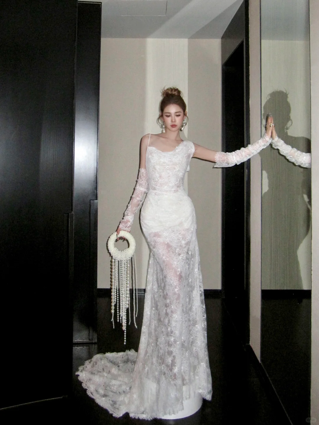 Elegant Mermaid Strap White Lace Long Sweep Party Dress Prom Dress DP2532