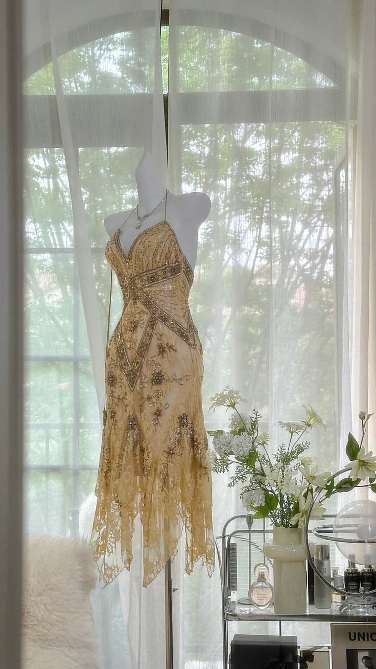 Yellow Retro Luxury Exquisite Lace Beaded Irregular Prom Dress Evening Dress DP3205