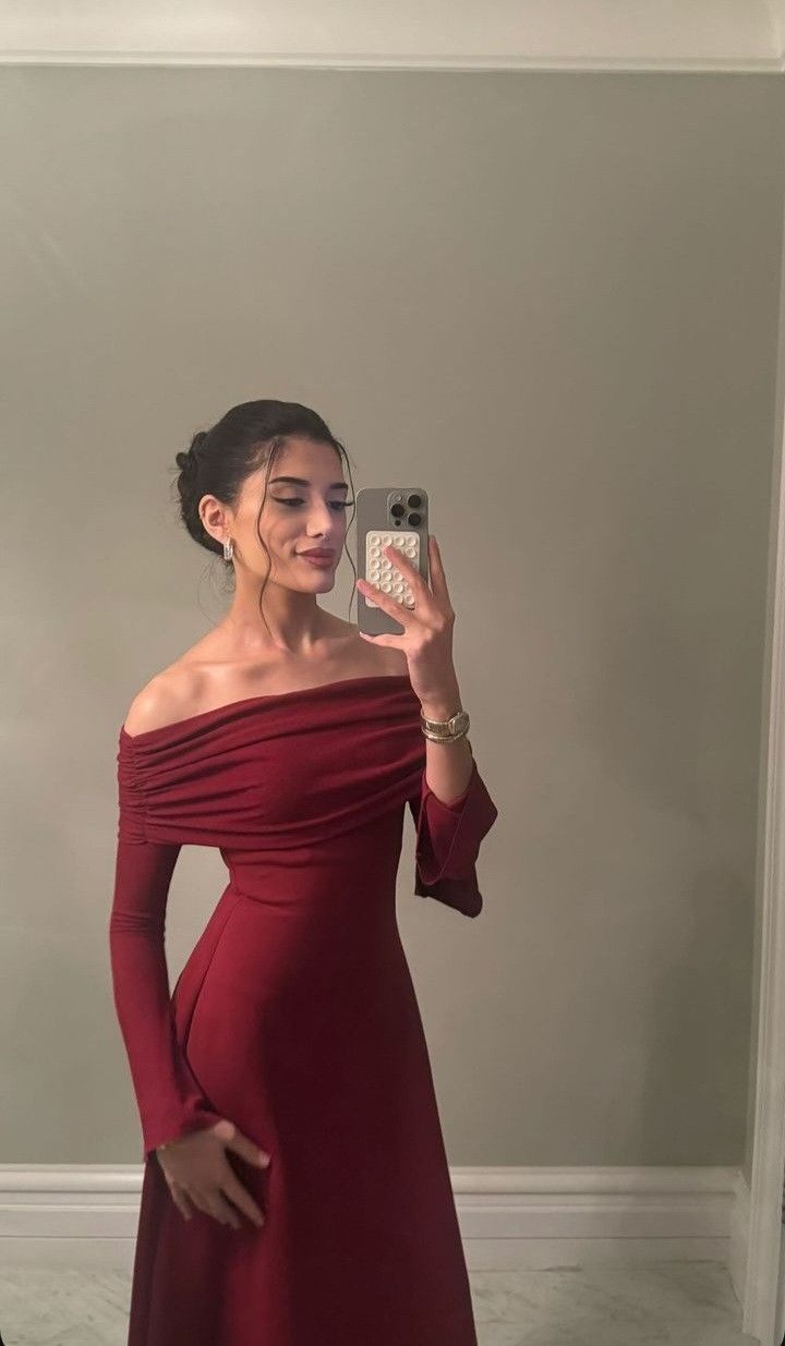 Simple Burgundy Sheath Off the Shoulder Satin Prom Dress Evening Dress DP6715
