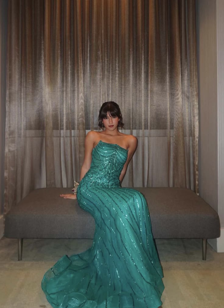 Emerald Mermaid Strapless Shiny Sequin Tulle Long Prom Dress DP8136
