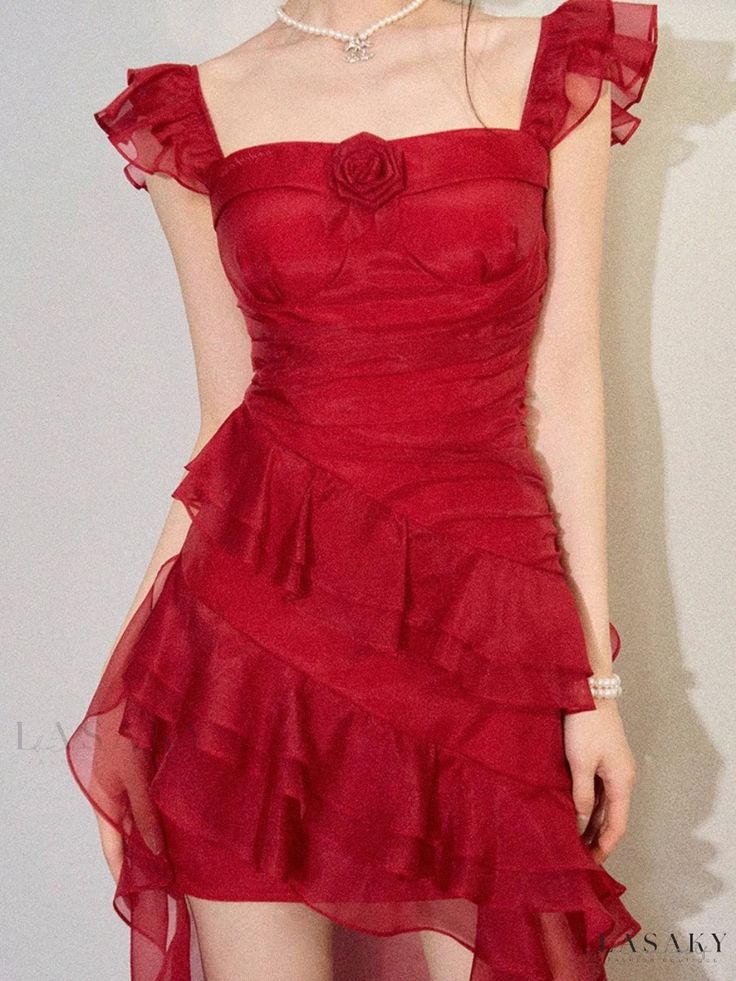 Flowy A Line Straps Ruffle Burgundy Chiffon Short Homecoming Dress Cocktail Dress DP2542