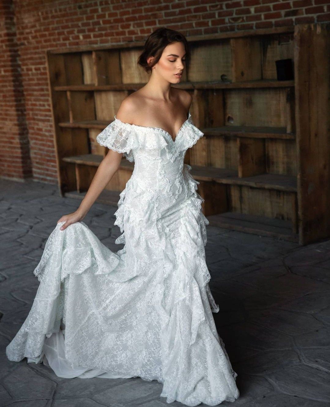 White Mermaid V Neck Ruffle Lace Long Train Wedding Dress DP6868