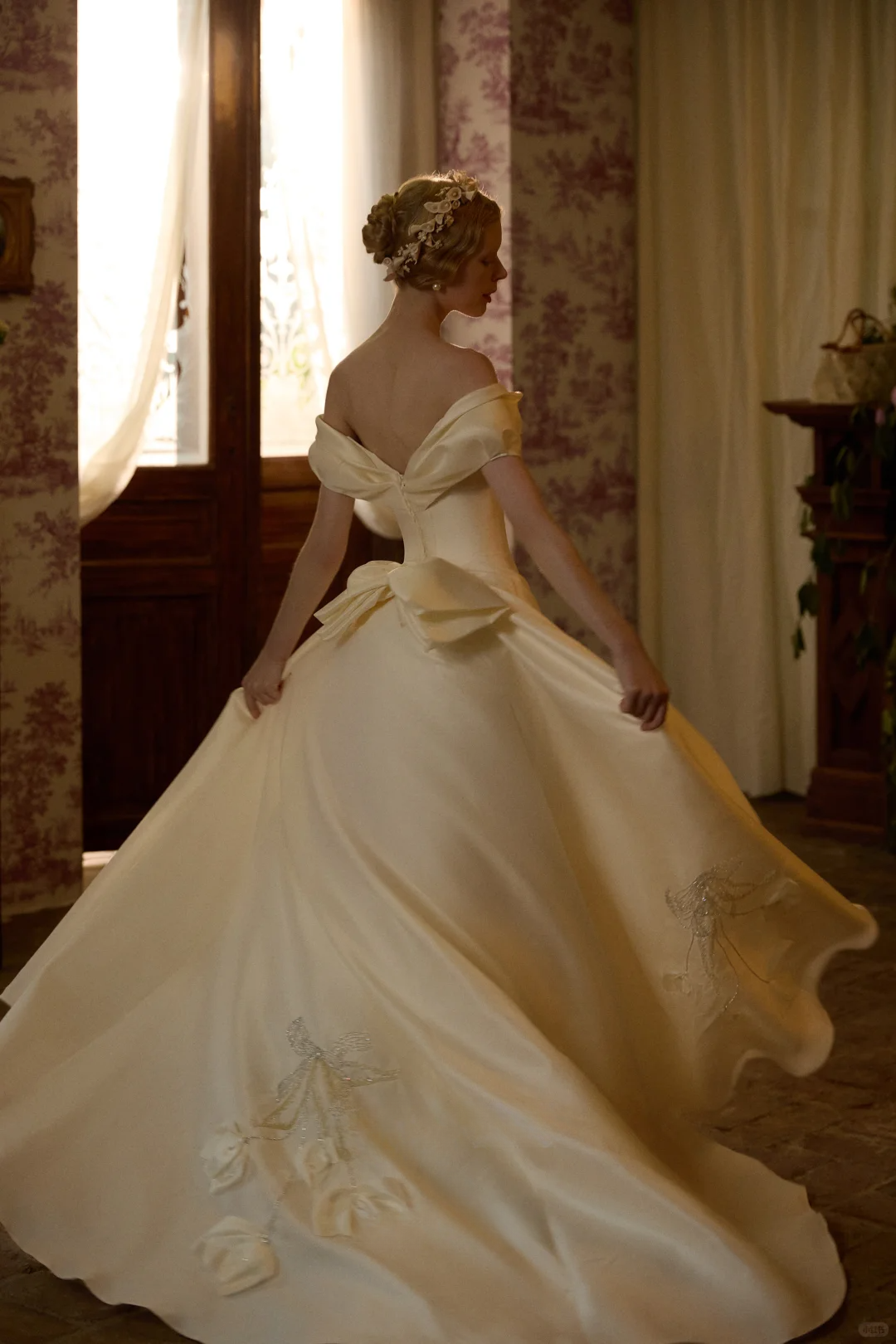 Princess Ball Gown Off the Shoulder Beaded Satin Long Prom Dress Wedding Dress DP3922