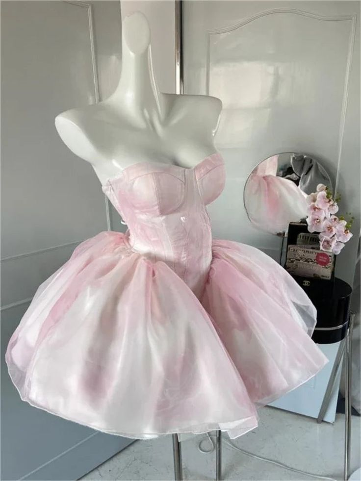 Chic Ball Gown Light Pink Strapless Homecoming Dress18th Birthday Outfits DP501