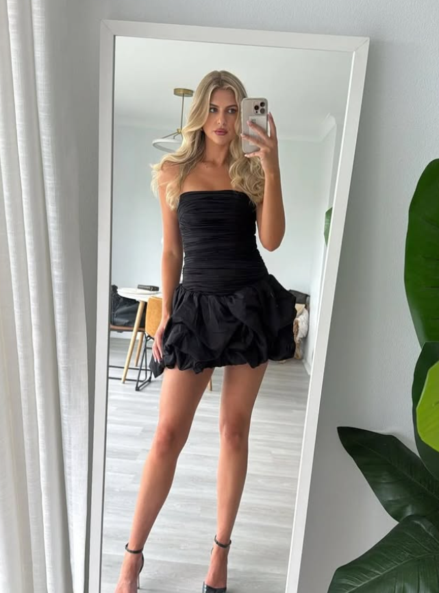 Classic Black A Line Strapless Pleated Satin Short Prom Dress Homecoming Dress DP7462