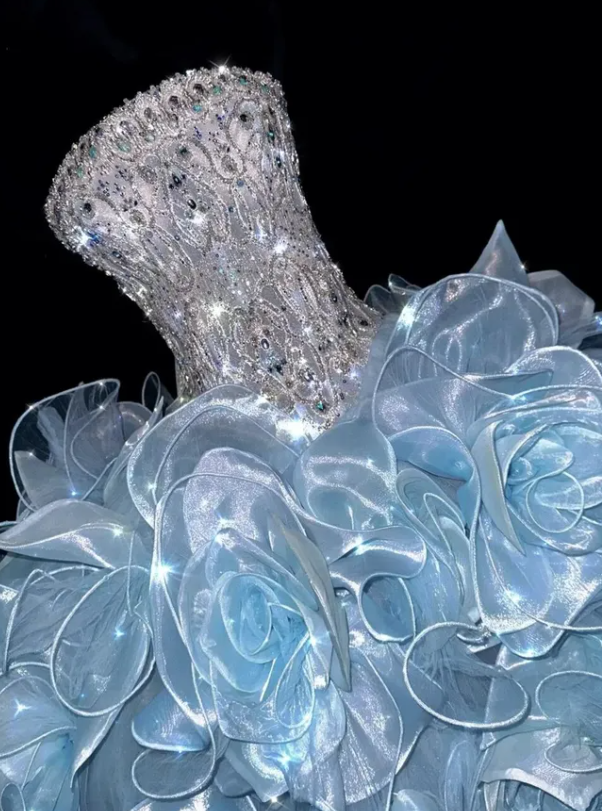 Exquisite Rhinestone Ball Gown Strapless Ruffle Blue Organza Prom Dress Quinceanera Dress DP6604
