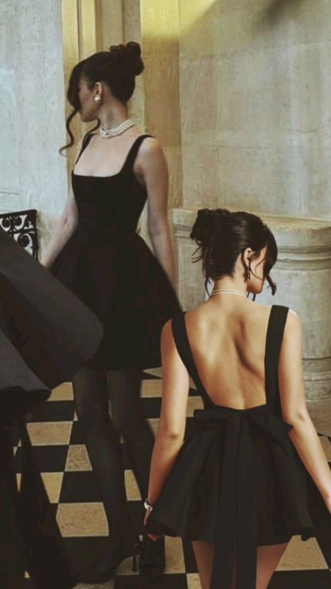 Classic Black A Line Strap Satin Backless Short Prom Dress Homecoming Dress DP7109
