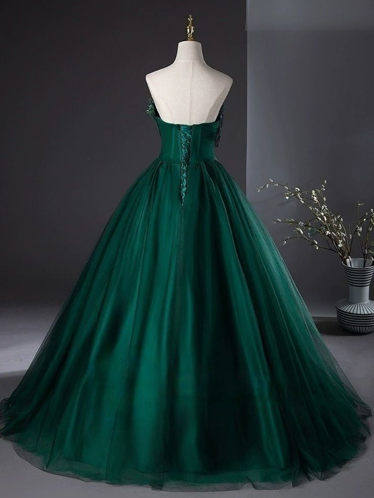 Green A Line Strapless Tulle Ball Gown Prom Dress DP1012