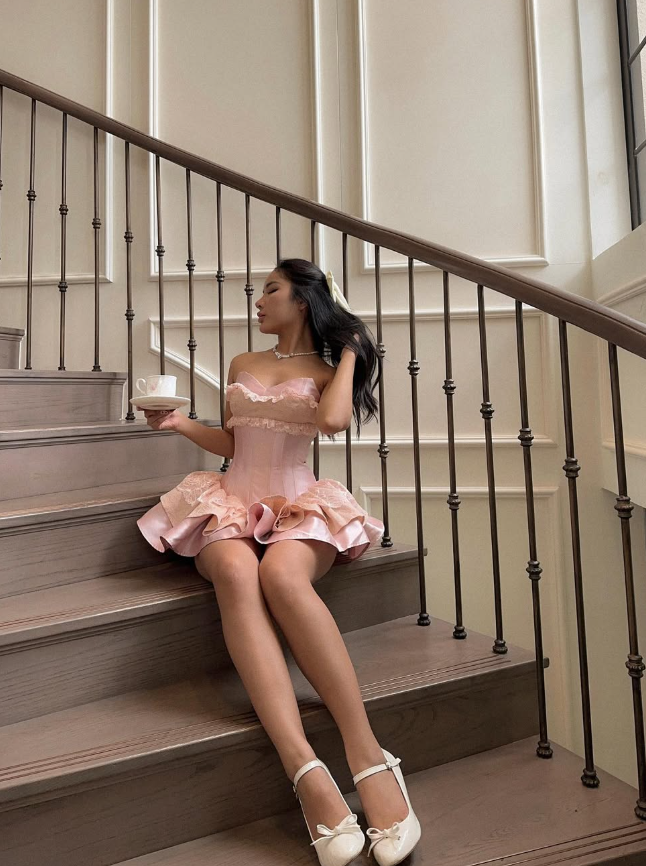 Pink A Line Sweetheart Neck Lace Satin Short Homecoming Dress Cocktail Dress DP3291