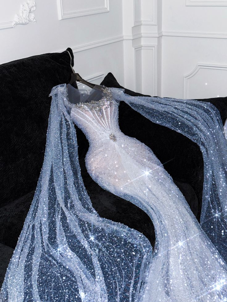 Stunning Mermaid Long Sleeve Rhinestone Sequin Tulle Long Prom Dress Wedding Dress DP2576