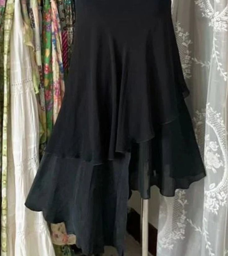 Sexy Black Mermaid V Neck Ruffles Chiffon Evening Dress Outfits  DP1293