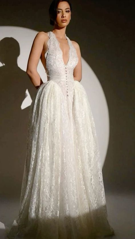 Elegant A Line Halter Open Back Lace Wedding Dress Prom Dress DP3822