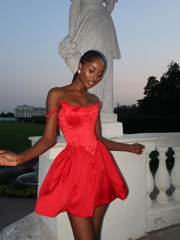 Charming A Line Spaghetti Strap Red Satin Short Homecoming Dress Outfits DP4694