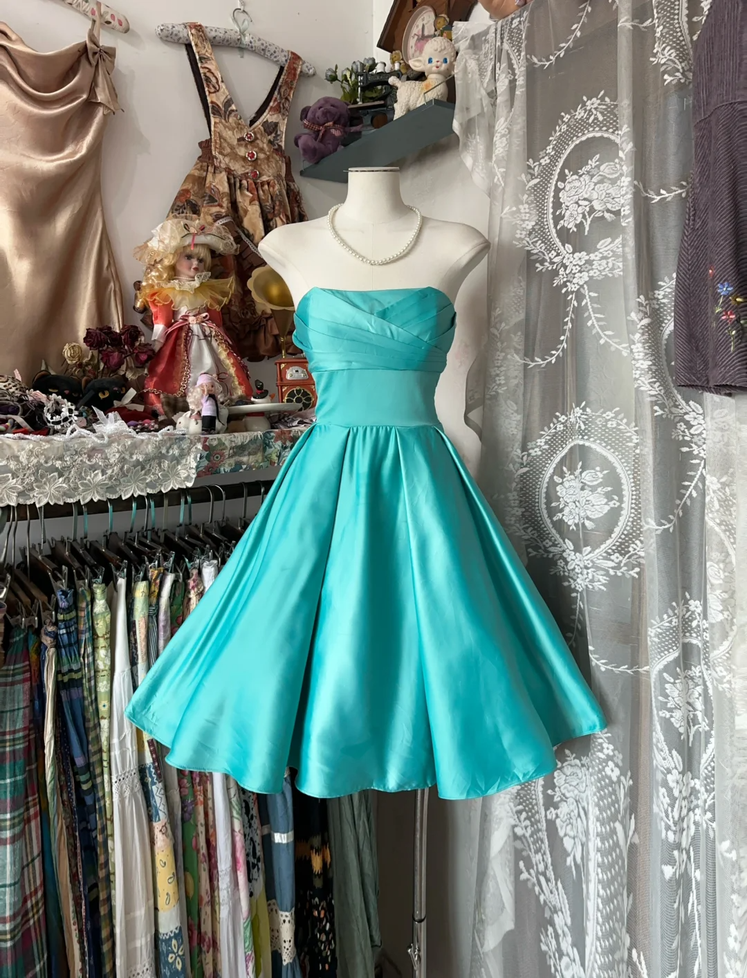 Miami Blue Vintage A Line Strapless Satin Short Homecoming Dress Outfits DP4997