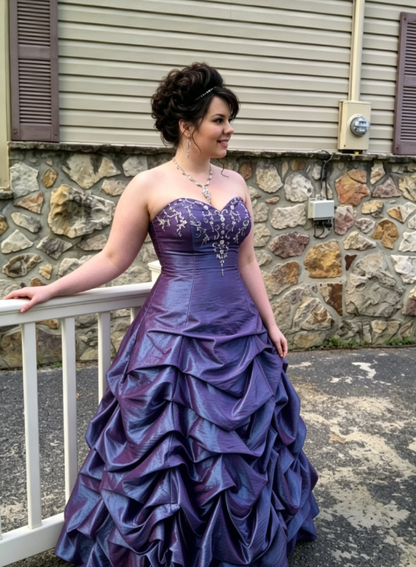Vintage Purple Ball Gown Strapless Embroidery Pleated Satin Prom Dress Graduation Prom Dress DP5104