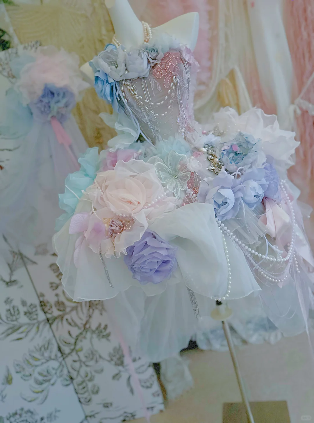 Purple Ball Gown Strapless Floral Exquisite Beaded Organza Homecoming Dress Short Prom Dress DP3817