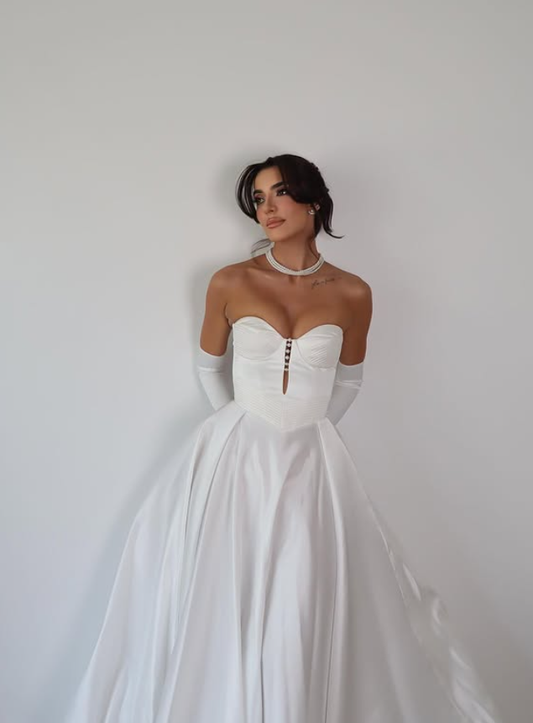 Simple Ball Gown Sweetheart Neck White Satin Prom Dress Wedding Dress DP3693