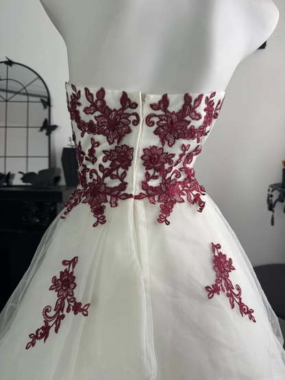 Vintage A Line Sweetheart Neck Lace Appliques Layered Tulle Long Prom Dress Evening Dress DP6981